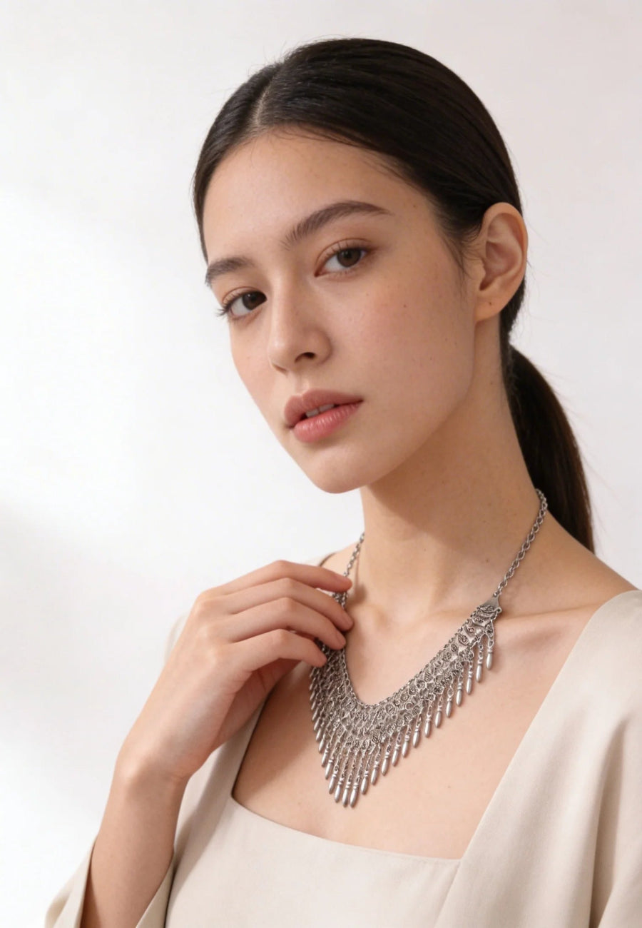 Ornella Püskül Form Kolye